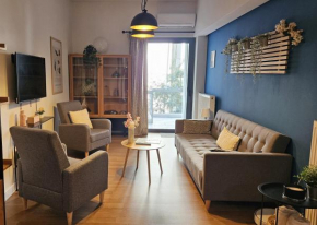 Superb 2-Bedroom Apartment Central Palaio Faliro - Fully Renovated and Newly Furnished